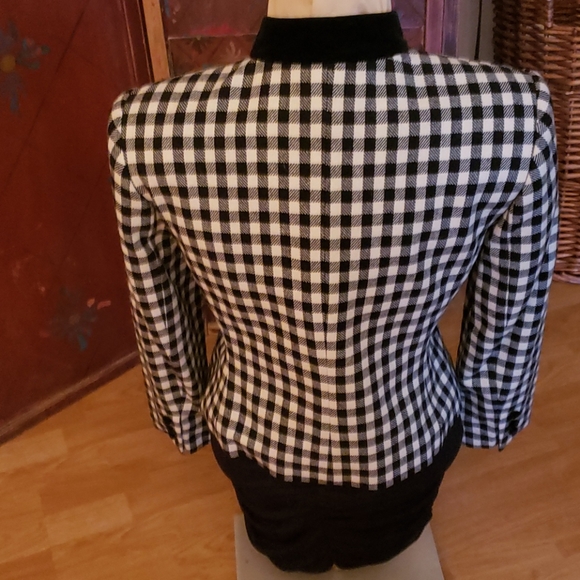 Jacket - Picture 2 of 3